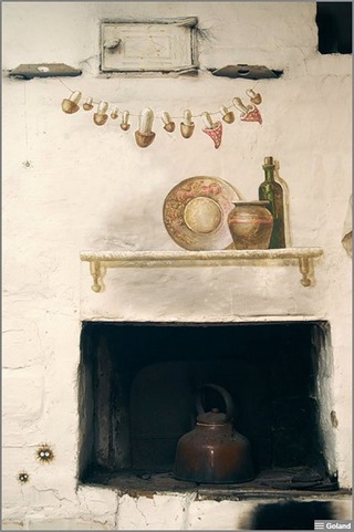 Чайник на печке.