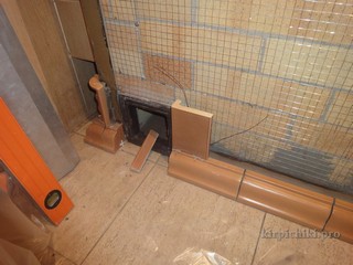 Угловые изразцы.