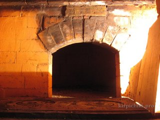 Устье русской печи после ремонта.